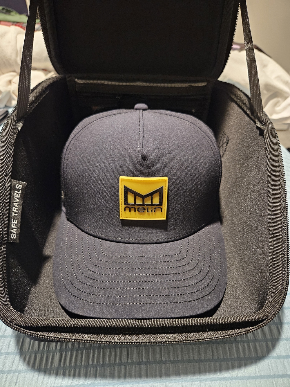 Brand New Melin GUM Collection SM & 3 Hat Travel Case